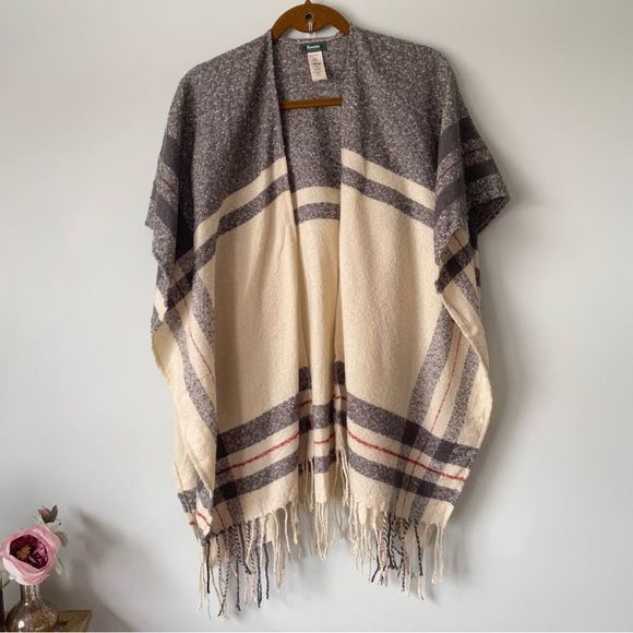 Roots Accessories - Roots | Classic Shall